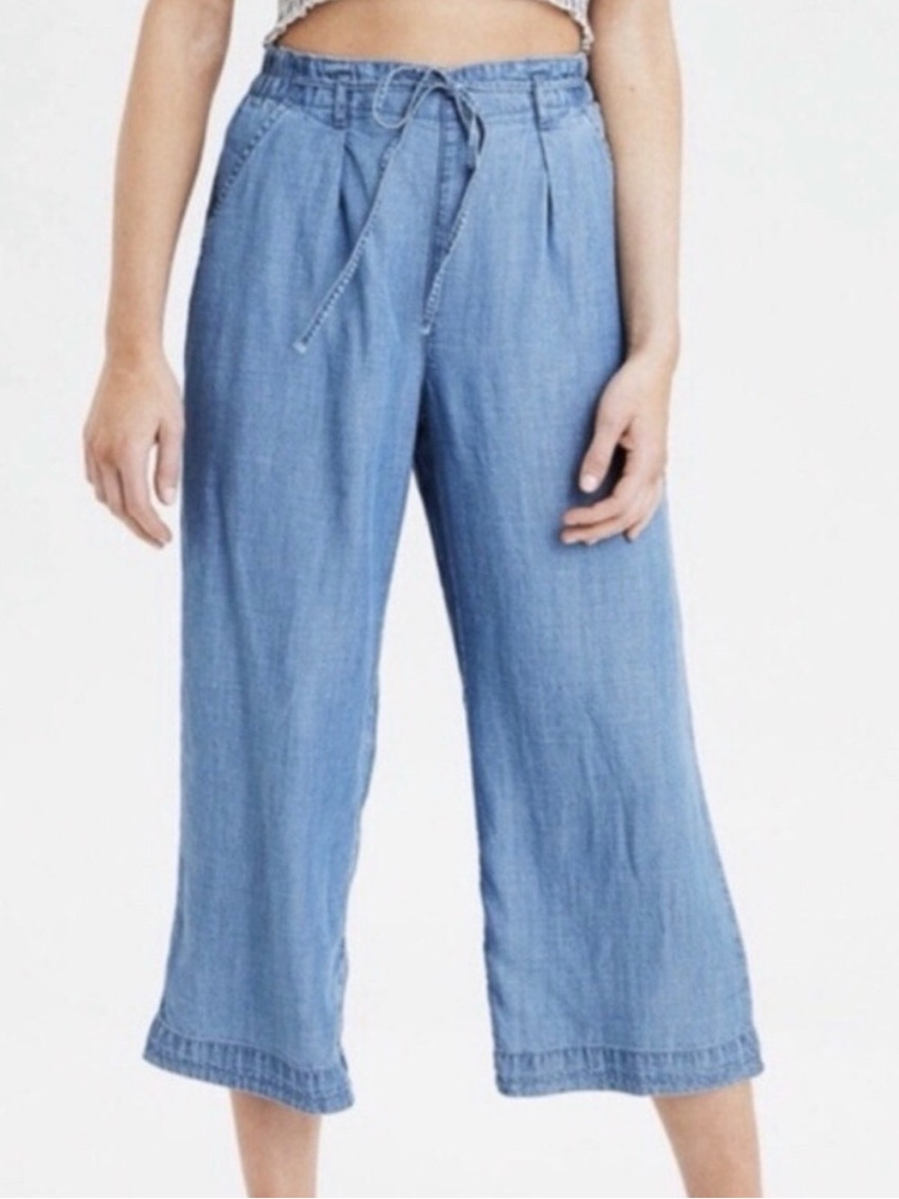 American Eagle Chambray Hi Rise Wide Leg Cropped Boho Pants 100% Lyocell Size 8